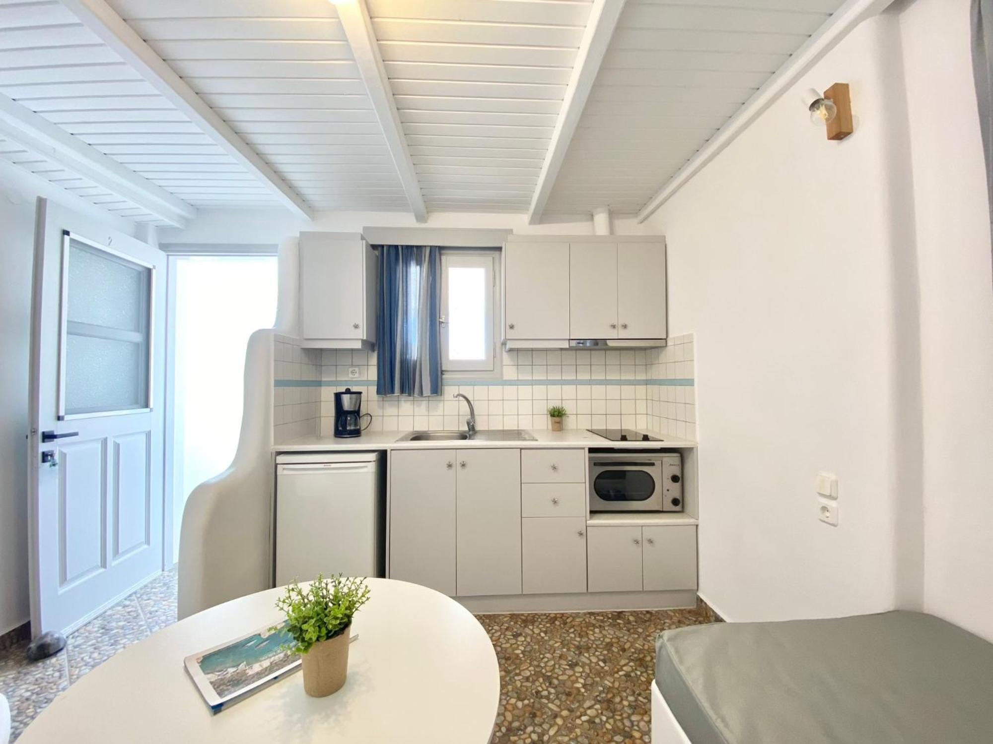 Agia Kyriaki Studios Agia Kiriaki Beach  Ngoại thất bức ảnh